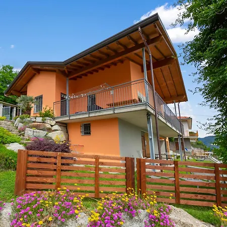 Laura Private Pool And Garden - Happy Villa *