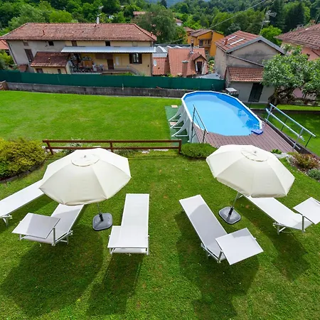 Laura Private Pool And Garden - Happy Besozzo