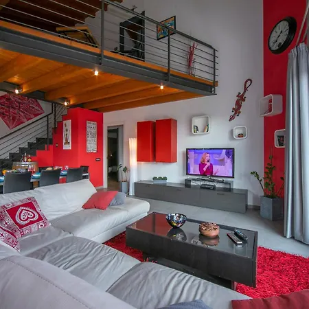 Villa Laura Private Pool And Garden - Happy