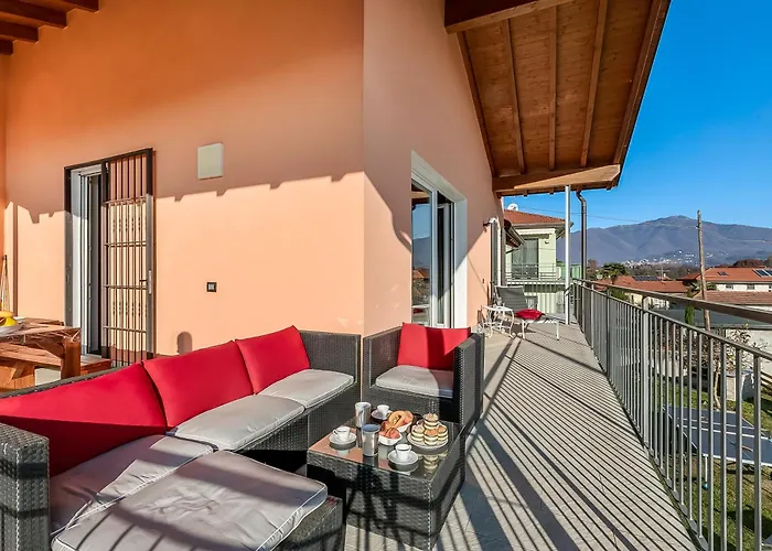 Laura Private Pool And Garden - Happy *