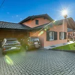 Laura Private Pool And Garden - Happy Villa *