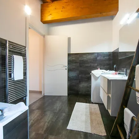 Villa Laura Private Pool And Garden - Happy Besozzo