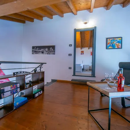 Villa Laura Private Pool And Garden - Happy Besozzo