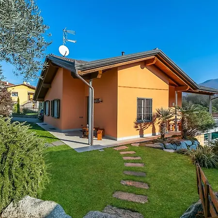 Laura Private Pool And Garden - Happy * Besozzo