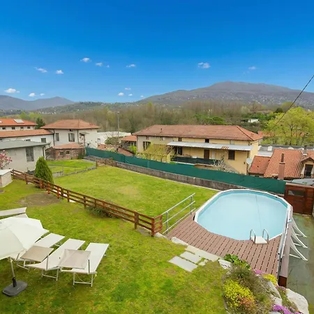Laura Private Pool And Garden Near Maggiore For 9 - Happy Willa