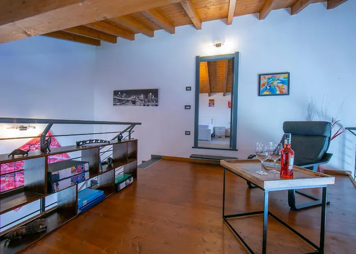 Villa Laura Private Pool And Garden - Happy Besozzo